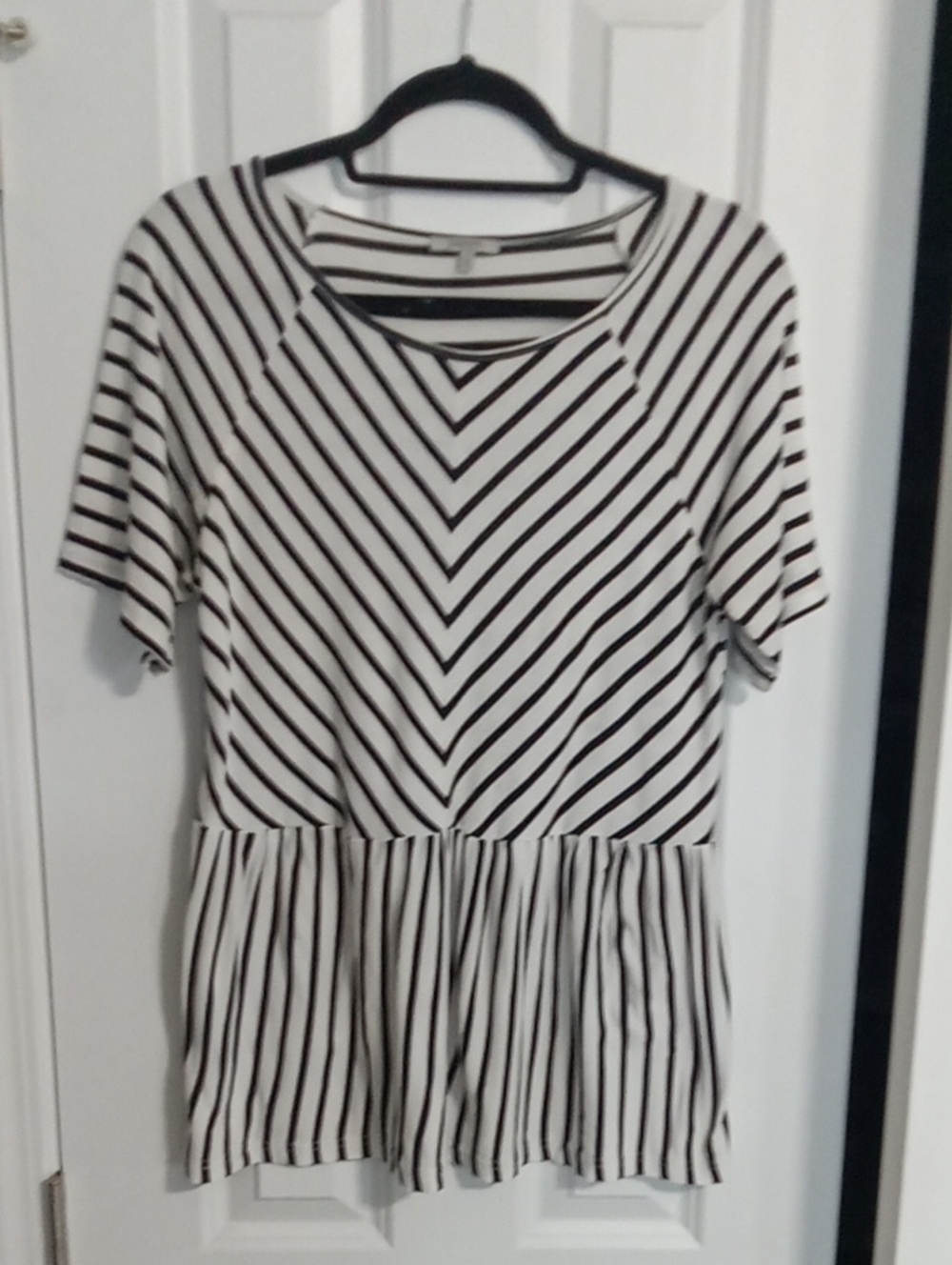 JODIFL Black & White Striped Peplum Tunic
